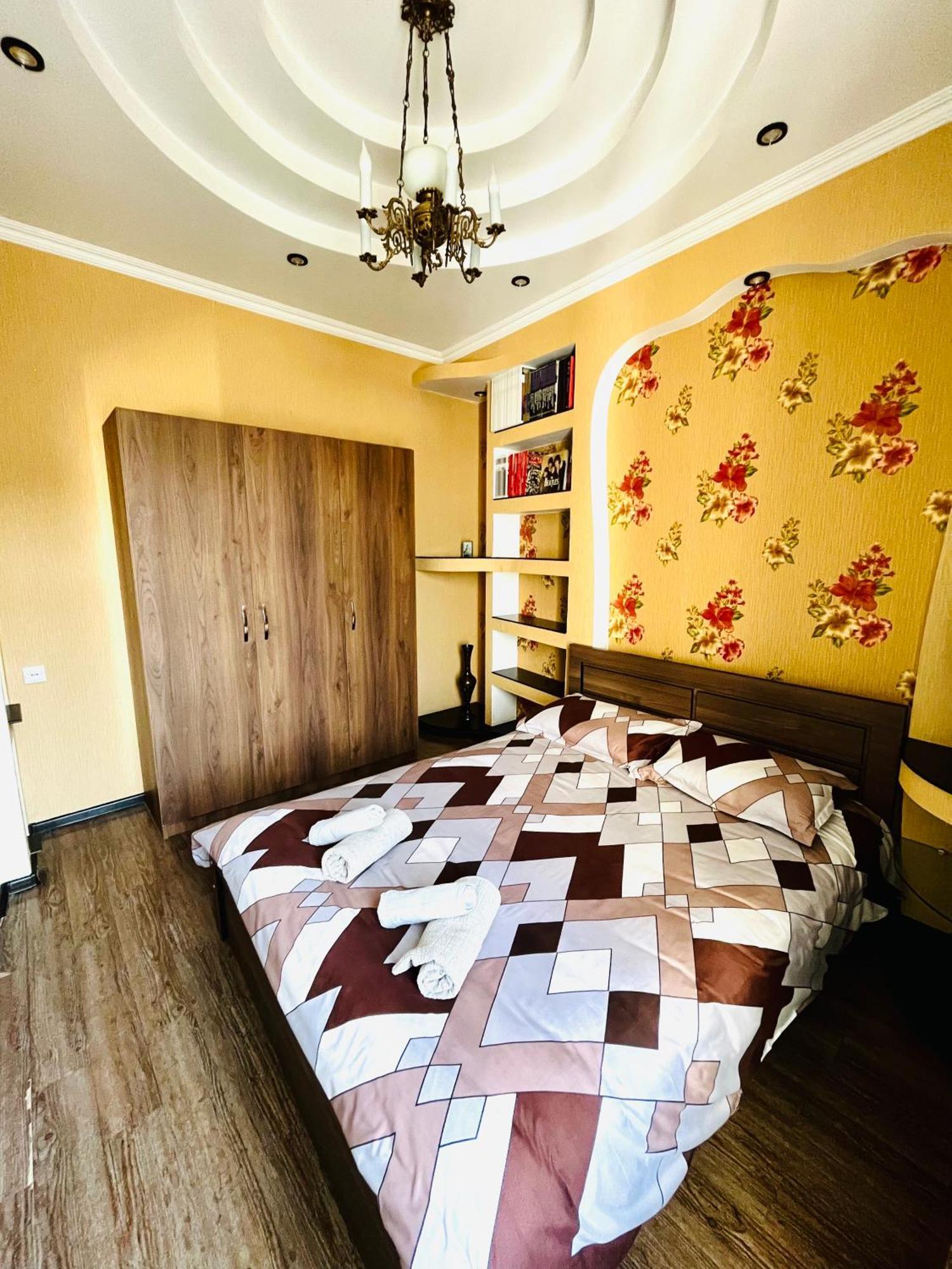 Jeji'S Apartment Tbilisi Luaran gambar